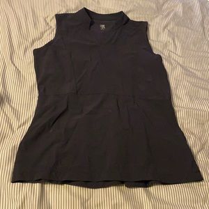 Tail golf/ tennis tank